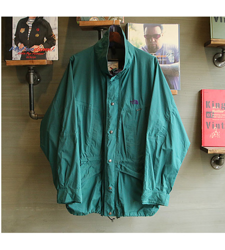 90`s North Face Rock Solid Mountain Jacket (105)]
